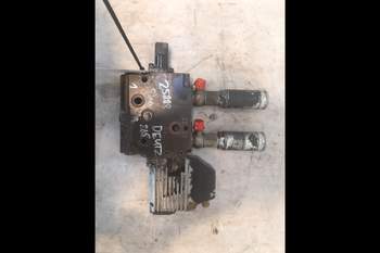 salg af Deutz-Fahr Agrotron 265  Remote control valve