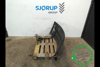 Deutz-Fahr Agrotron 265 LEFT Front Fender