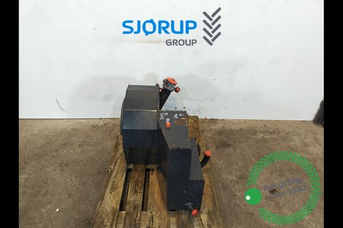 salg af Deutz-Fahr Agrotron 265  Hydraulic oil tank