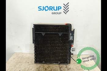 Deutz-Fahr Agrotron 265  Condenser