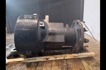 salg af Deutz-Fahr Agrotron 265 RIGHT Rear Half Axle