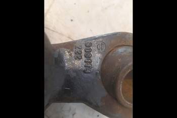 salg af Lyftstabilisator Deutz-Fahr Agrotron 265 HÖGER