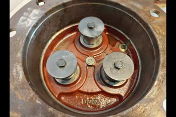 salg af Bakaxel Slutdrev Hydrema 926 C HÖGER