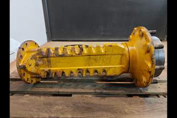 salg af Bakaxel Slutdrev Hydrema 926 C VÄNSTER