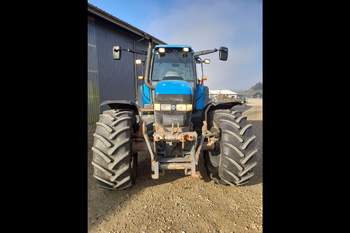 salg af New Holland TM165 traktor