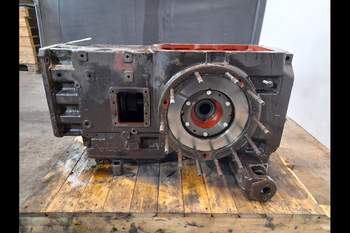 salg af New Holland M135  Rear Transmission