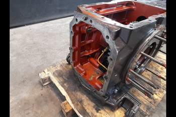 salg af New Holland M135  Rear Transmission