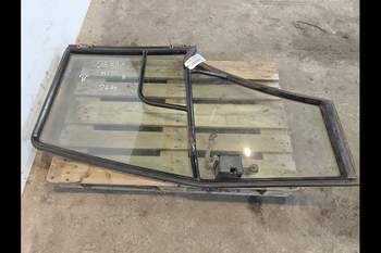 salg af New Holland M135 RIGHT Doors