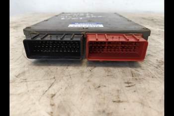 salg af New Holland M135  ECU Lift