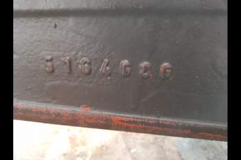 salg af New Holland M135  Front Axle