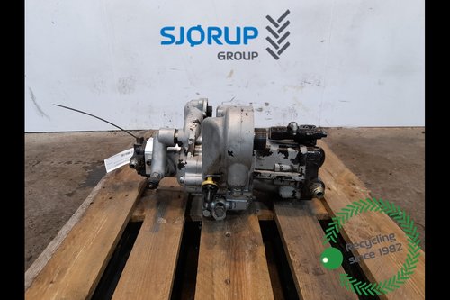 salg af New Holland M135  Hydraulic Pump