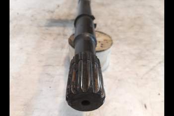 salg af New Holland M135  Drive shaft
