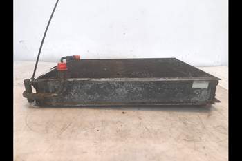 salg af New Holland M135  Condenser