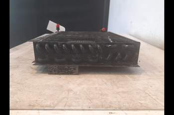 salg af New Holland M135  Condenser