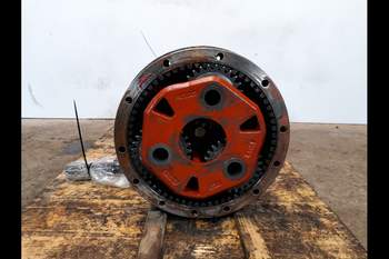 salg af New Holland M135 RIGHT Rear Half Axle