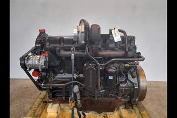 salg af New Holland M135  Engine