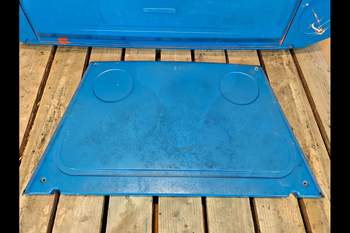 salg af Ydertag New Holland M135