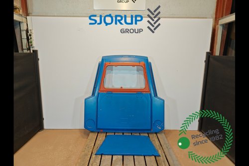 salg af Ydertag New Holland M135