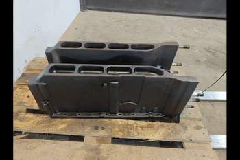 salg af Bundkar Deutz Agrotron 7250