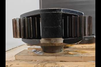 salg af New Holland T7.300 LEFT Rear axle planetary gear