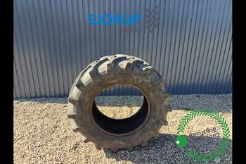 Massey Ferguson 6290 LEFT Tire