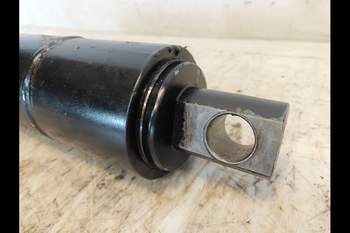 salg af Massey Ferguson 6290 LEFT Lift Cylinder