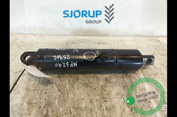 Massey Ferguson 6290 LEFT Lift Cylinder