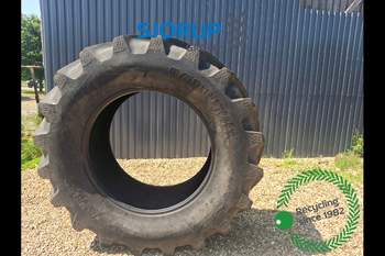 Steyr CVT 130 RIGHT Tire