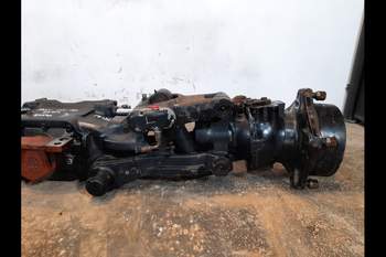 salg af Foraksel Steyr CVT 130