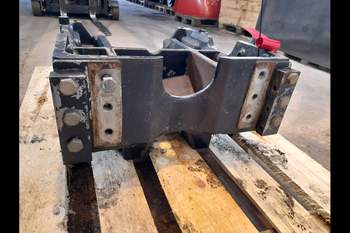 salg af Steyr CVT 130  Front axle support