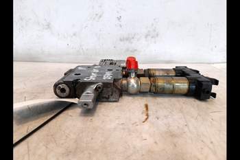 salg af Steyr CVT 130  Remote control valve