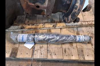 salg af Steyr CVT 130 RIGHT Rear Half Axle