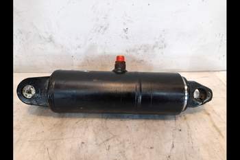salg af Steyr CVT 130 RIGHT Lift Cylinder