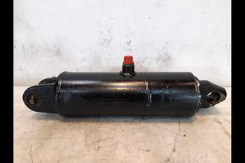salg af Steyr CVT 130 LEFT Lift Cylinder