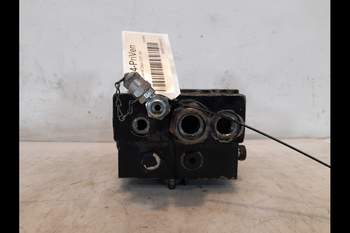 salg af Steyr CVT 130  Priority valve