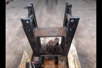 salg af Steyr CVT 130  Pick Up Hitch