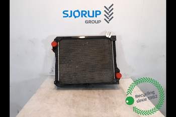 Steyr CVT 130  Water Radiator