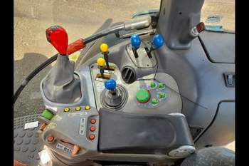 salg af Deutz-Fahr Agrotron M620 traktor