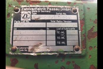 salg af Adskilt Foraksel John Deere 6600