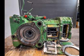 salg af John Deere 6600  Rear Transmission