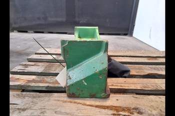 salg af John Deere 6600  Weight