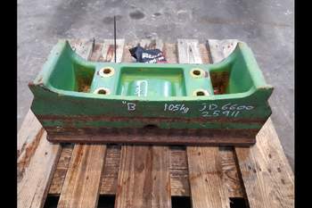 salg af John Deere 6600  Weight
