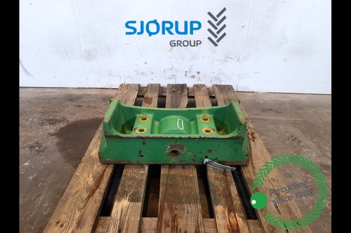 salg af John Deere 6600  Weight