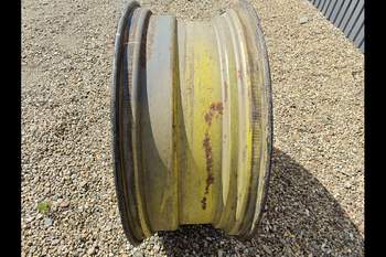 salg af Bakfälg John Deere 6600 HÖGER