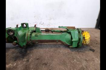 salg af Framaxlar John Deere 6600 