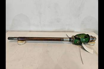 salg af John Deere 6600 RIGHT Front Axle, Articulated shaft