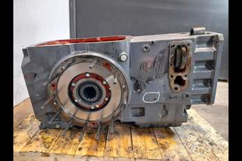 salg af New Holland 8160  Rear Transmission