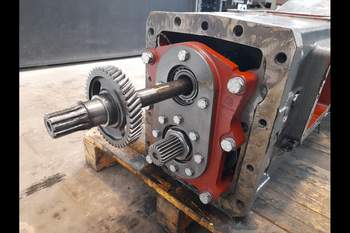 salg af New Holland 8160  Transmission