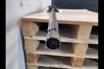salg af New Holland 8160  Drive shaft