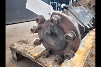 salg af New Holland 8160 LEFT Rear Half Axle